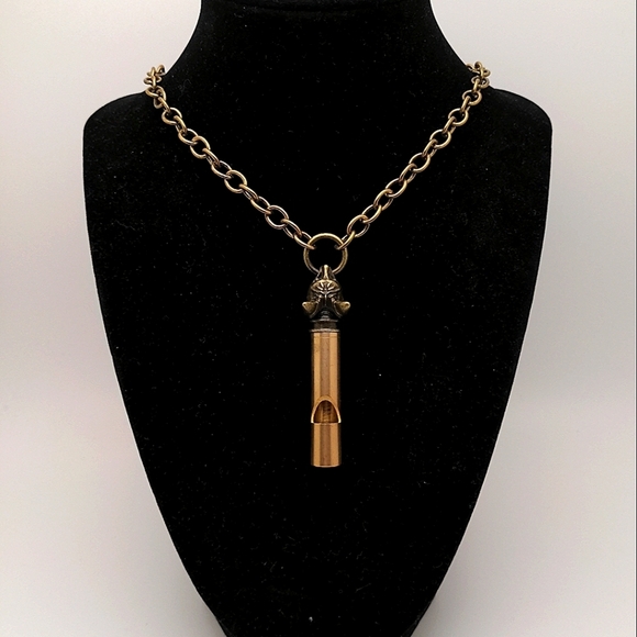 Bold Brass Wolf Whistle Statement Choker Necklace - Picture 4 of 4